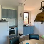 Apartament Sea View For Family And Friends Aheloy, Near Sunny Beach-почивка с изглед към морето за семейство и приятели ахелой, близо до слънчев бряг