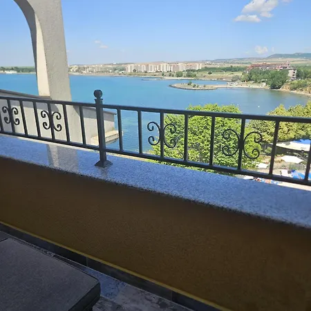 Seaview - Meerblick, Schwimmen Im Und Pool, Naehe Burgas Und Sunny Appartamento Aheloy